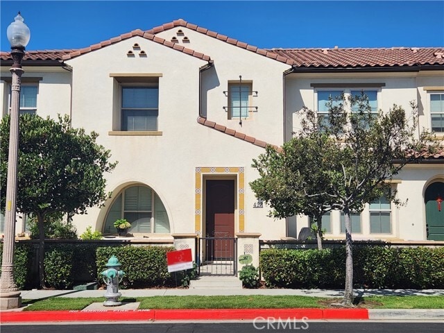 Photo - 423 La Floresta Dr Townhome