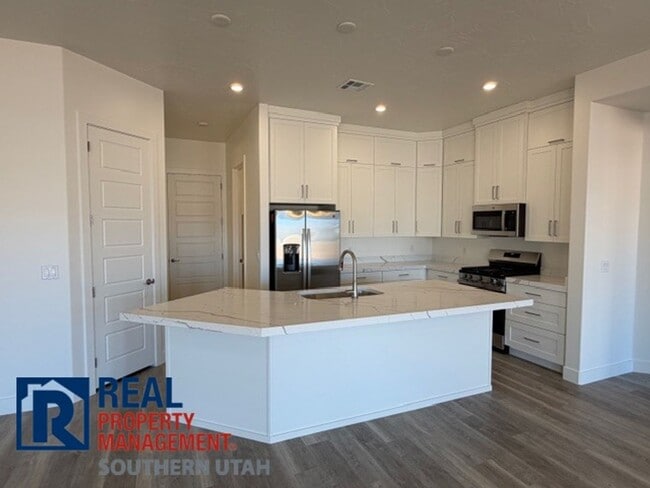 Photo - Brand New Home near Sand Hollow