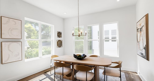 Dining (Model) - 518 Motivation Cir NW