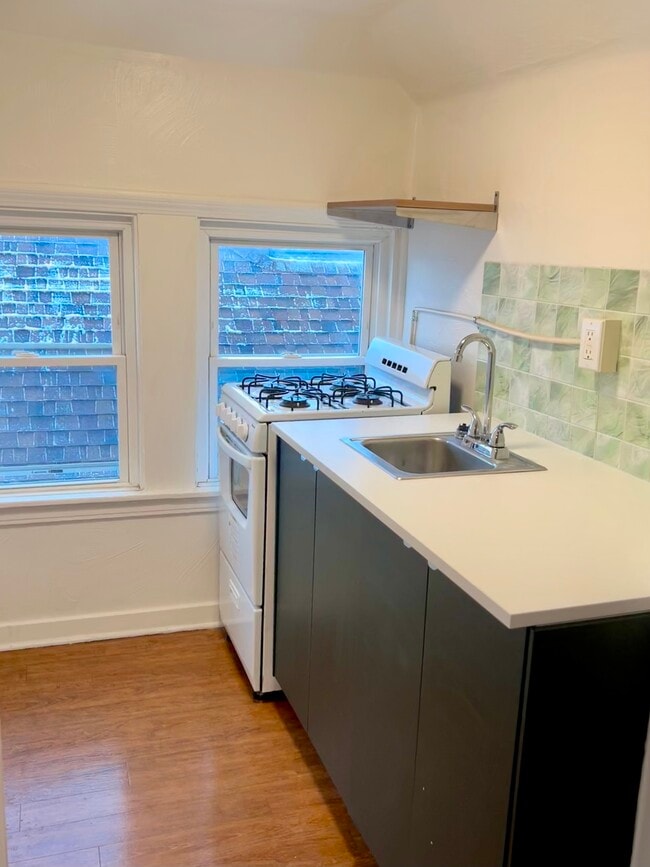 Photo - 205 S Ohio St Unit 3