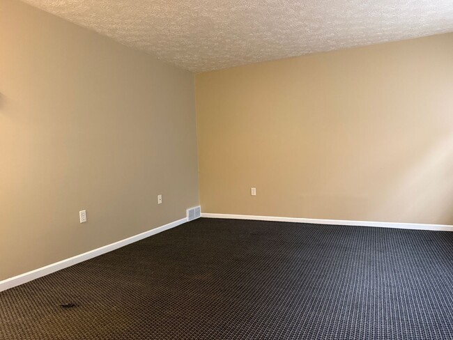Photo - 802 12th St NW Unidad 802 12th Street NW - 6