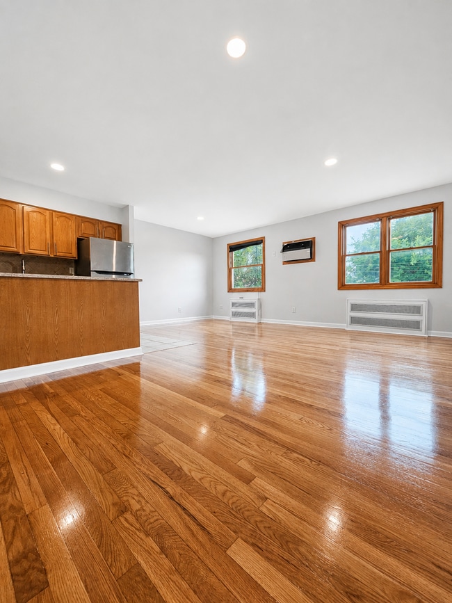 9010 70th Drive, Unit 3