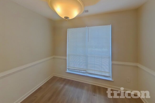 Photo - 511 Horseshoe Cir