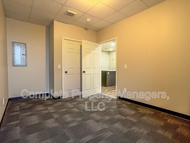 Photo - 101 N Mill St Unit B