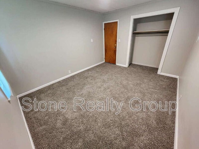Photo - 2707 Jefferson St