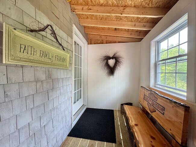 Photo - 136 Millvale Rd Unit Studio Apt