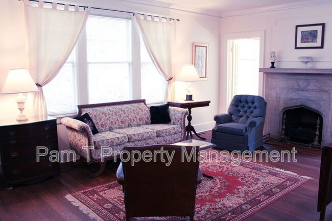 Photo - 629 E 46th St Unit Lower