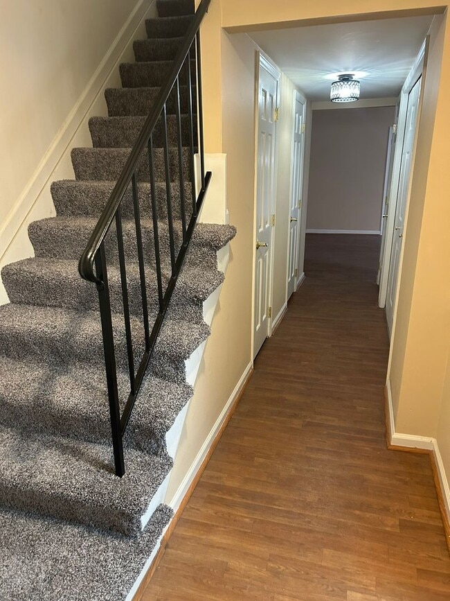 Photo - Town House- Rocky Mount