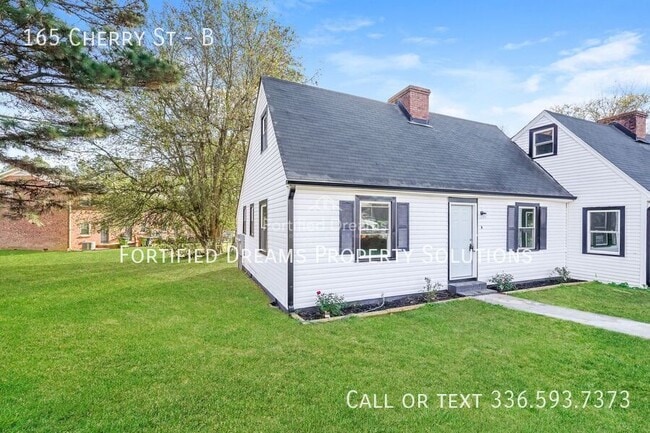 Photo - 165 Cherry Dr Unit B