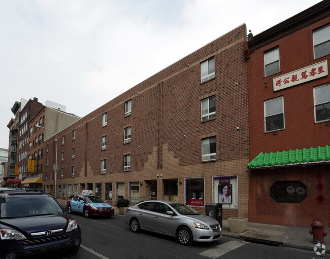 Photo - Dynasty Court Apartments