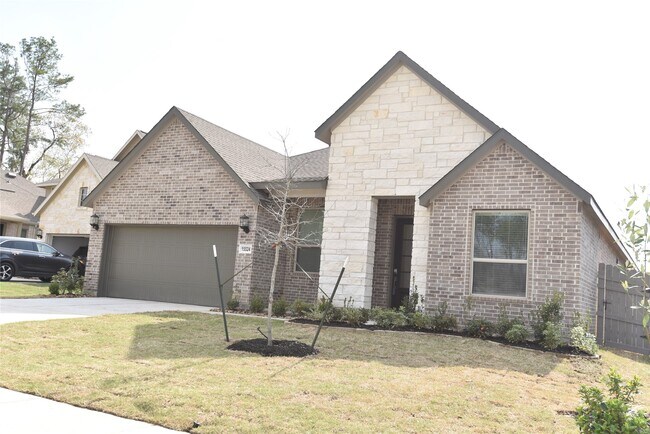 Photo - 15524 Leopard Lily Ln