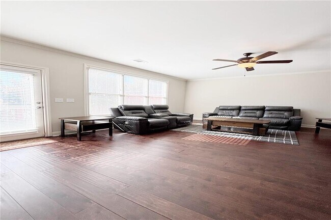 Photo - 772 Liberty Commons Dr NW