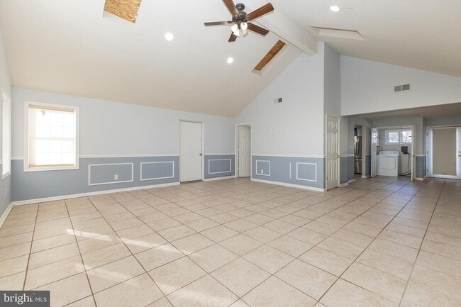 Photo - 7832 Martha Washington St