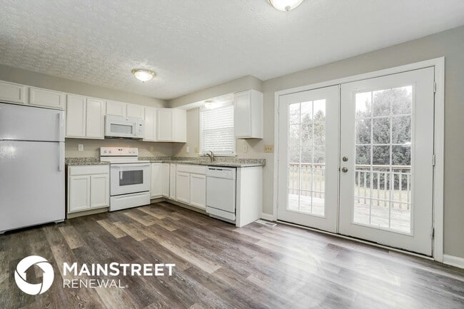 Photo - 6976 Endsleigh Dr