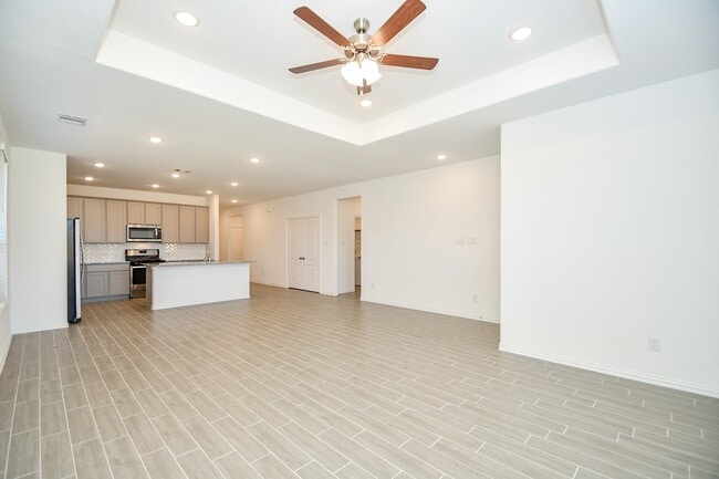 Photo - 31322 Horseshoe Meadow Bend Ln