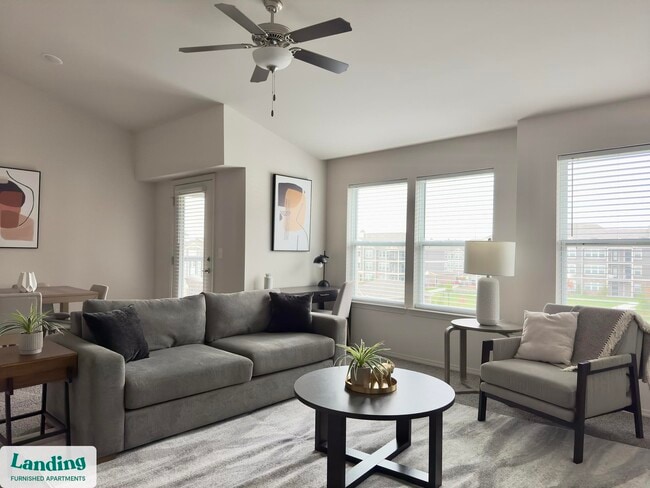 Photo - 301 Towne Center Dr Unidad 236.1407163