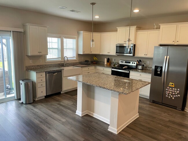 Photo - Stunning 4BR Home with Fenced Yard, Loft & Luxury Finishes in Elgin! Available July 1st!