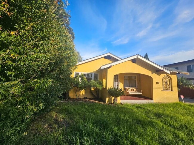 Building Photo - 133 N Tassajara Dr