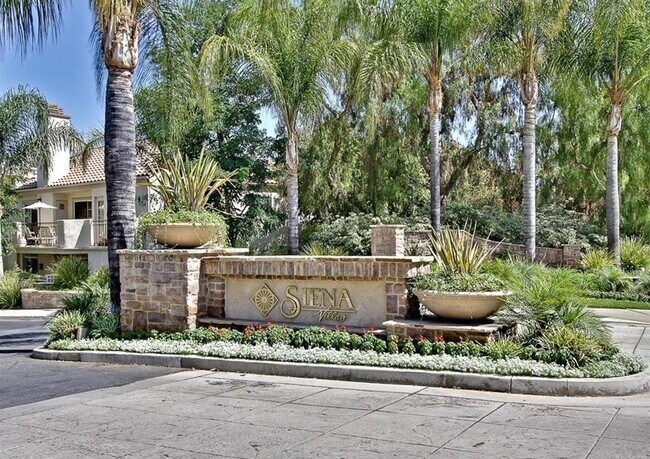 Photo - 24105 Del Monte Dr. Unit 453