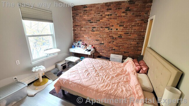 Photo - 88 Hancock St Unit #11