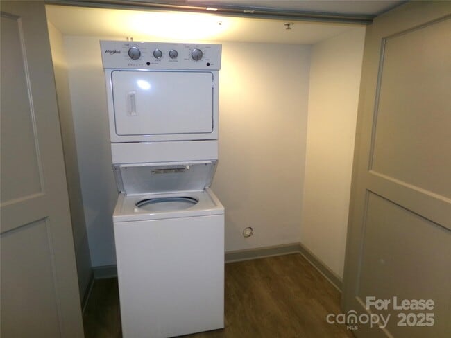 Photo - 197 N 2nd St Unit 005