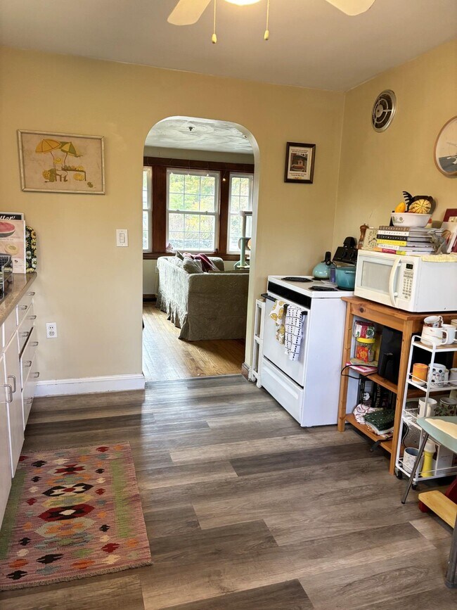 Photo - 280 Sagamore Rd
