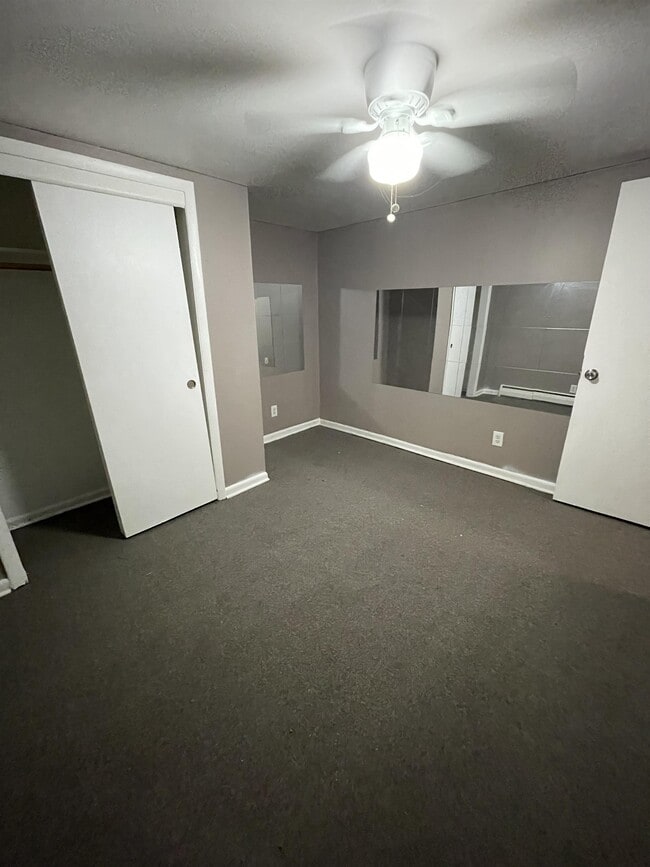 5913 NW Bell Rd Unit 3