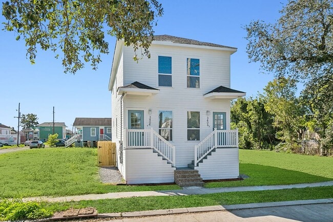 Building Photo - 3406 Jackson Ave Rental