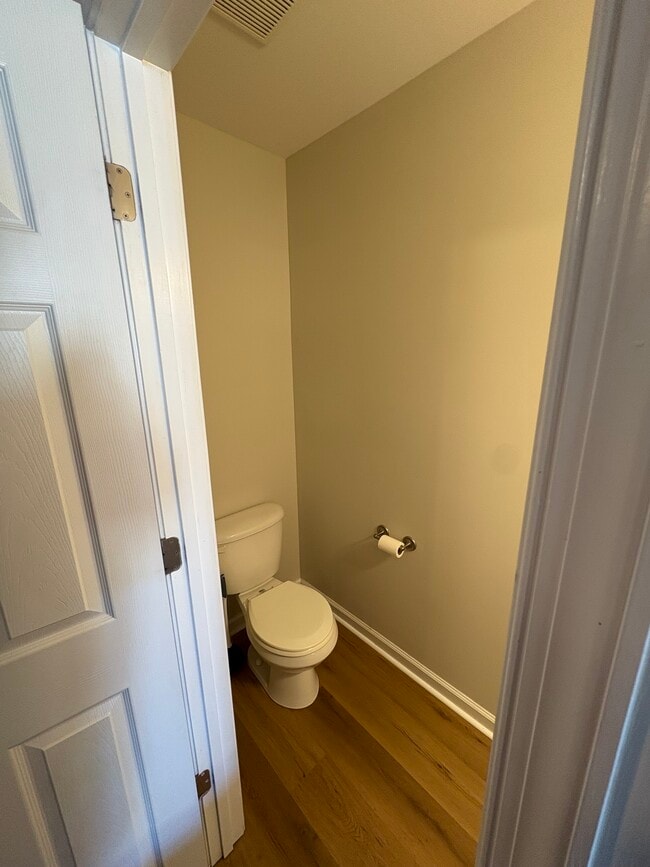 Photo - 1810 Broadway St