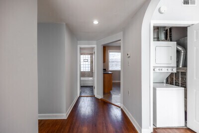 Photo - 2446 N Hamlin Ave Unit 2B