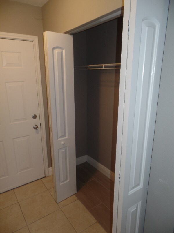 Photo - 2460 NW 33rd St Unit 1704