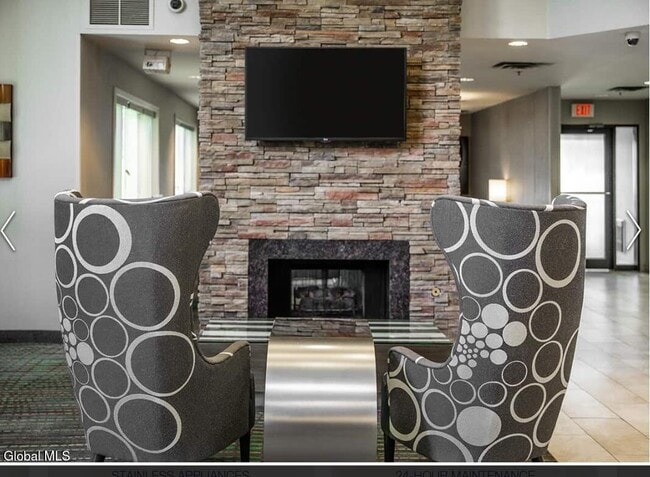 5 Residence Inn Dr Unidad 201
