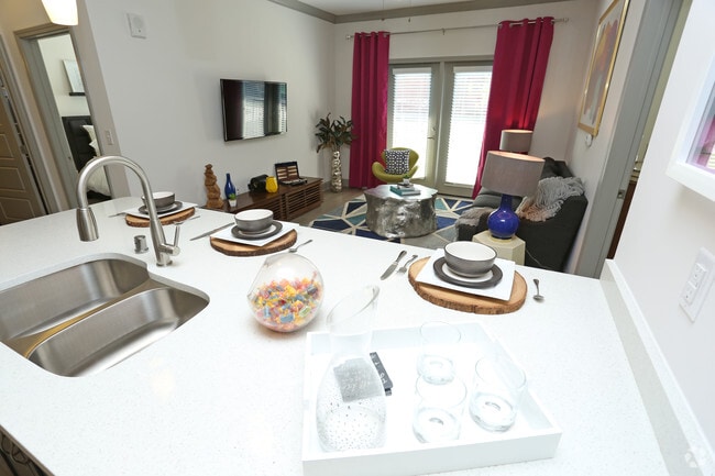 2BR, 2BA - 1,152 SF Market