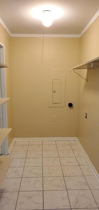 Photo - 4678 Royal Ridge Dr