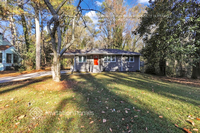 Photo - 1843 Campbellton Rd SW