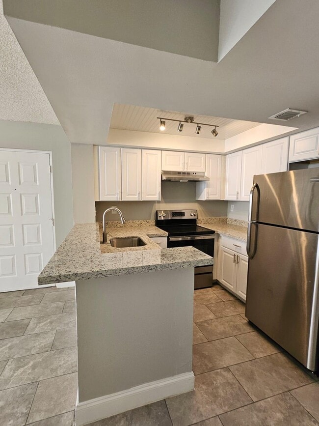 Photo - 700 Executive Center Dr Unit 23