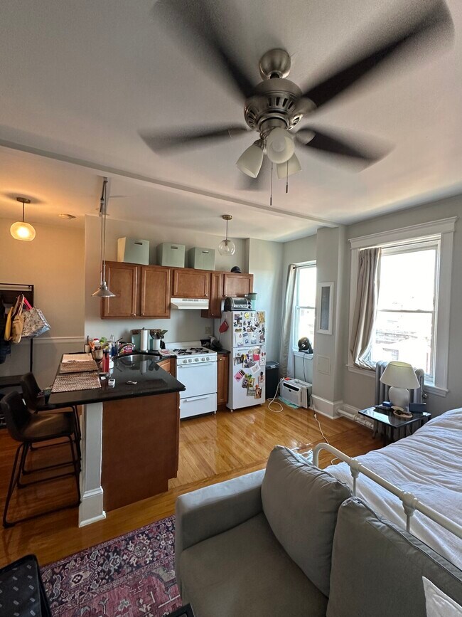 55 Hemenway St