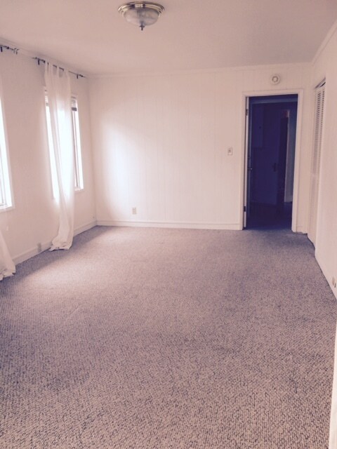 Photo - Large Mission Hills Home