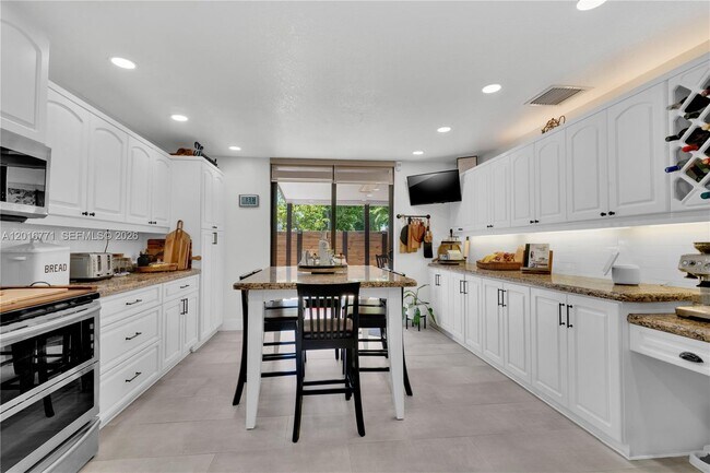 Photo - 8708 SW 159th Path