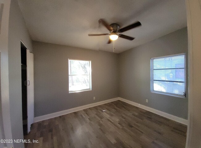 Photo - 6114 Strawflower Pl