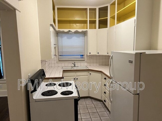 Photo - 1334 SW Mulvane St