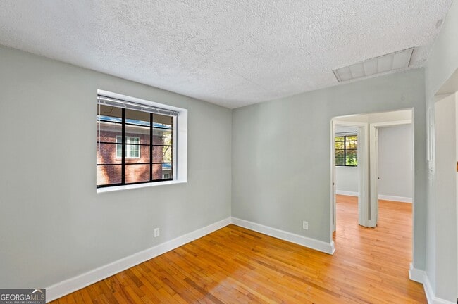 Photo - 1995 Ponce De Leon Ave NE