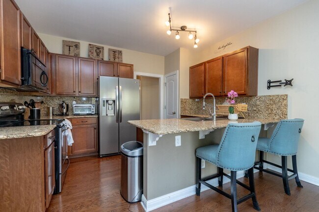 Photo - 7205 Riverfront Dr