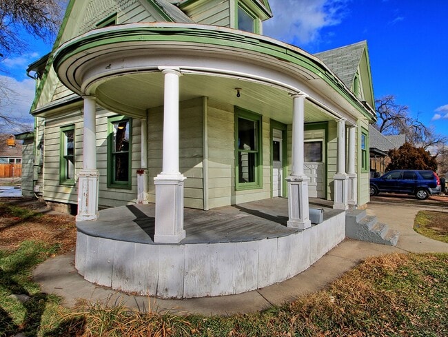 Photo - 5 Bed 2 Bath Home Close to Downtown GJ!