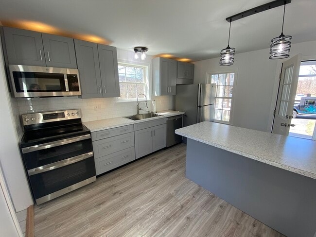 Photo - 74 Moore Ave