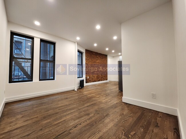 Photo - 3139 Broadway Unit 1B