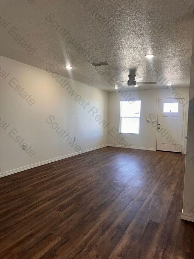 Photo - New Spacious 2 bedroom 2 bath Duplex.
