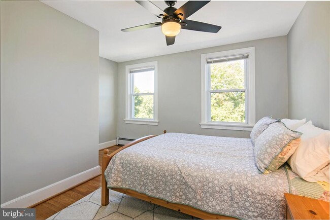 Photo - 226 Carroll Pkwy Unit B