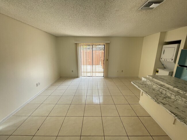 Photo - 1852 My Pl Ln