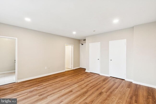 Building Photo - 135 S 19th St Unit 1205